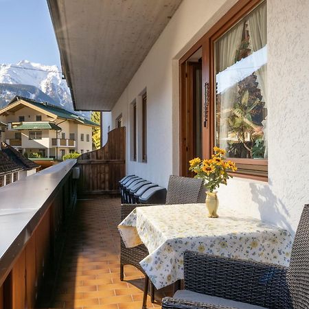 Chalet - Appartements Julitta Mayrhofen Exteriör bild
