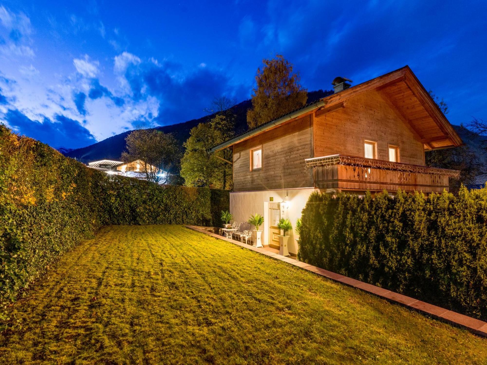 Chalet - Appartements Julitta Mayrhofen Exteriör bild