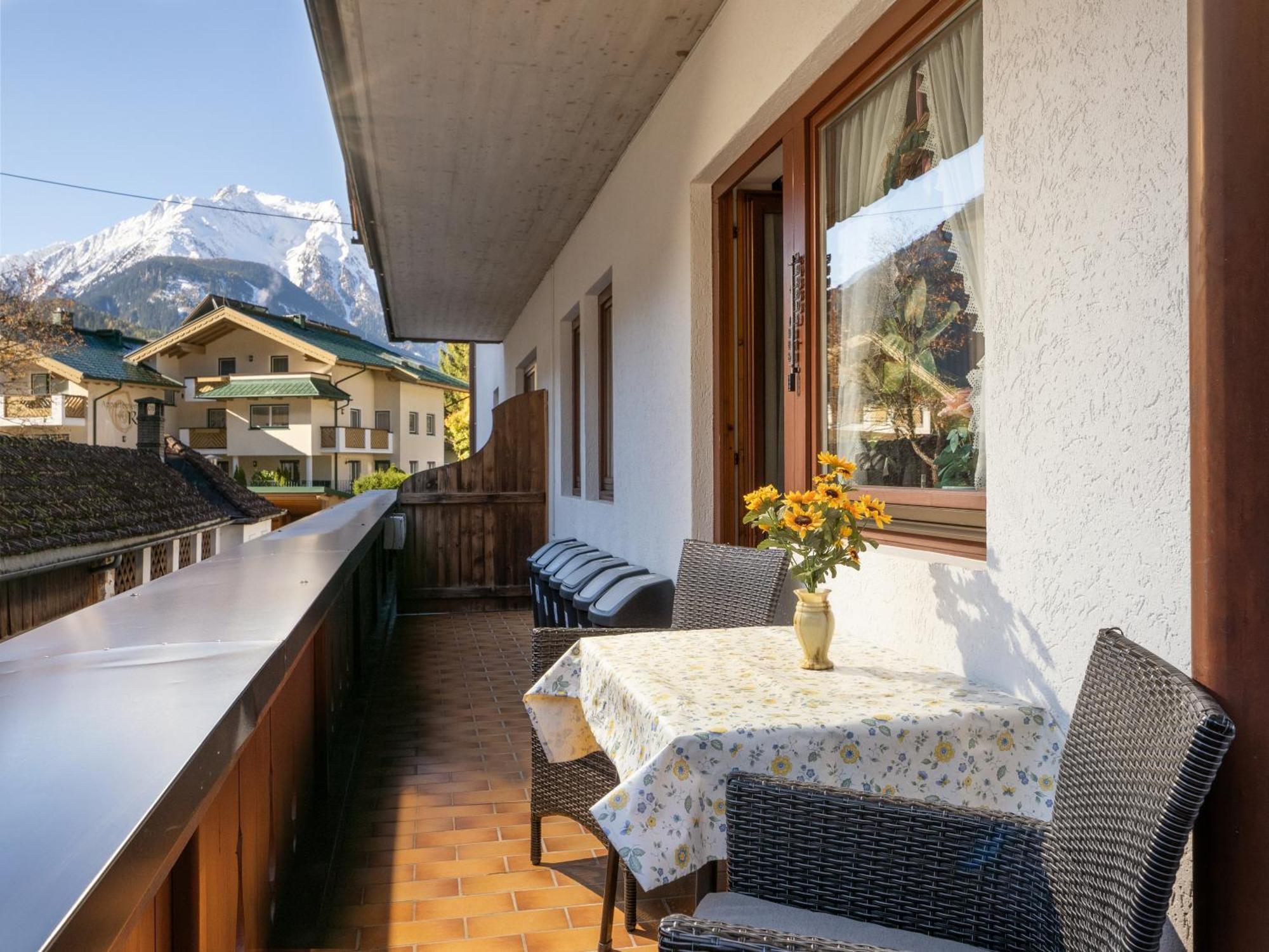 Chalet - Appartements Julitta Mayrhofen Exteriör bild